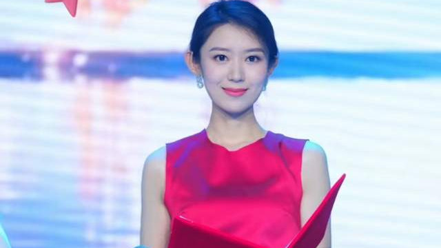 张镇麟娇妻工作地曝光！夫妻或定居南方，与校花前女友分手1年多