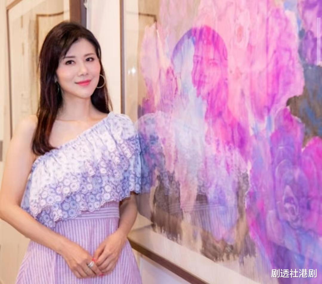 宁缺毋滥！前港姐年近60仍不婚，近况曝光越活越年轻享受单身生活