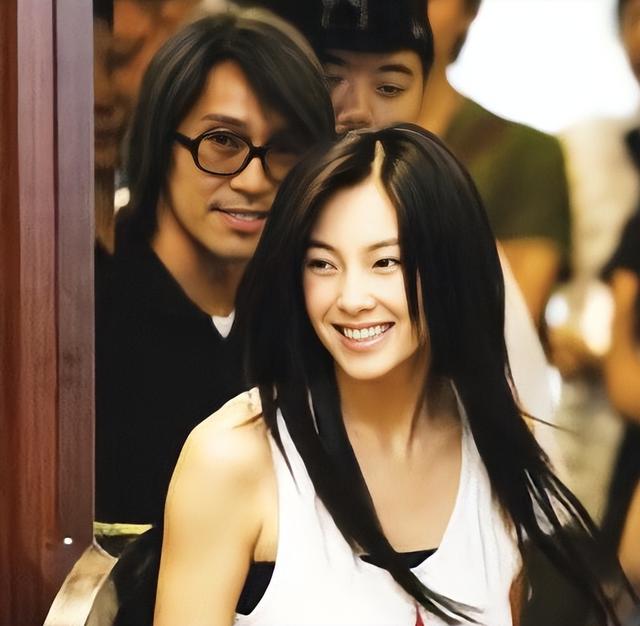 36岁“无人敢娶”的张雨绮,终于给娱乐圈狠狠“上了一课”