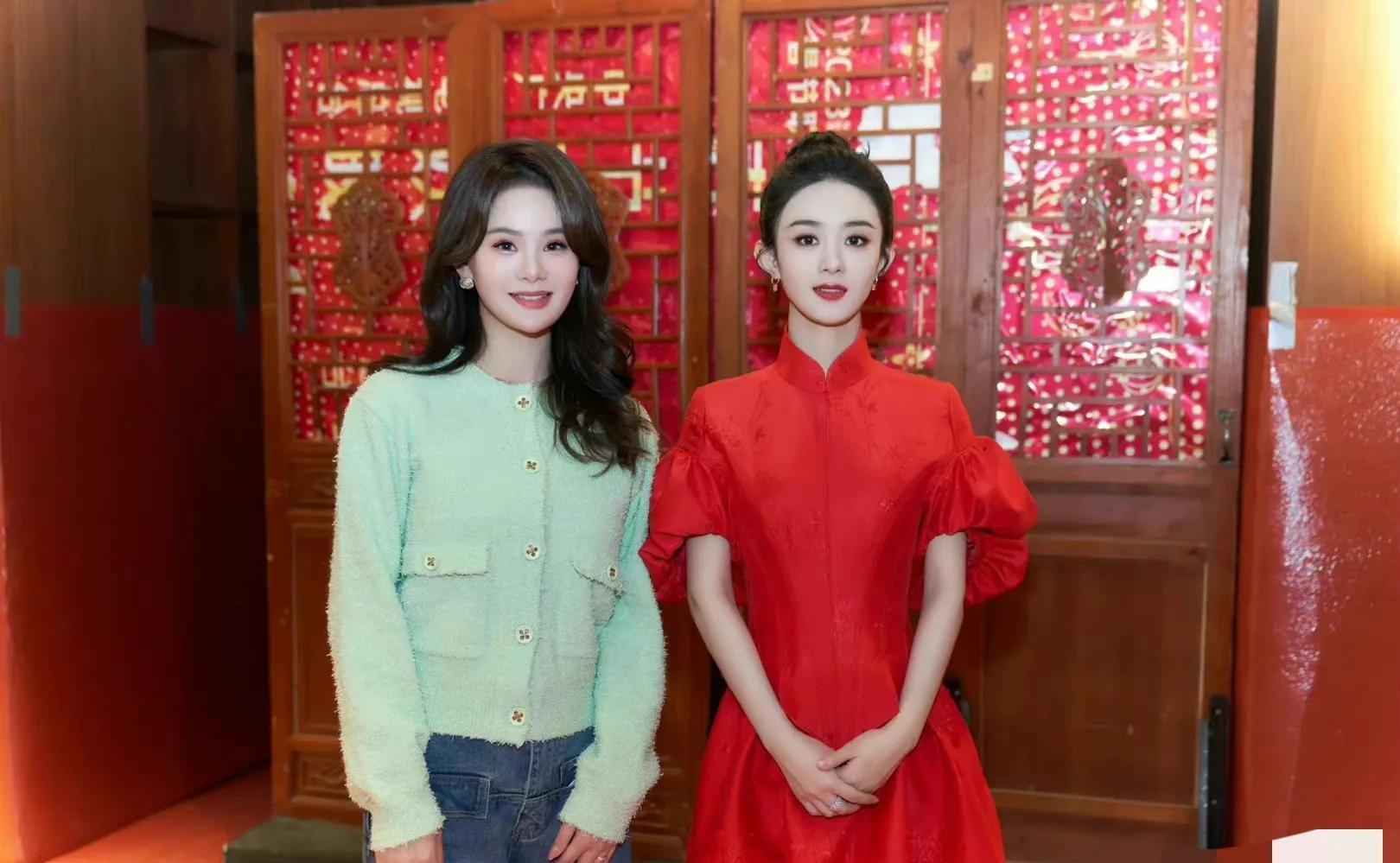 赵丽颖|赵丽颖和素人合照 素人颜值逆天