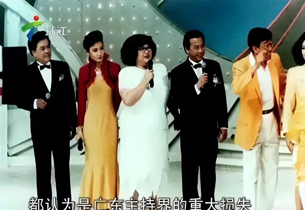 广东台主持人王怡斐近况曝光，重新低调现身，59岁的她成为了王大妈