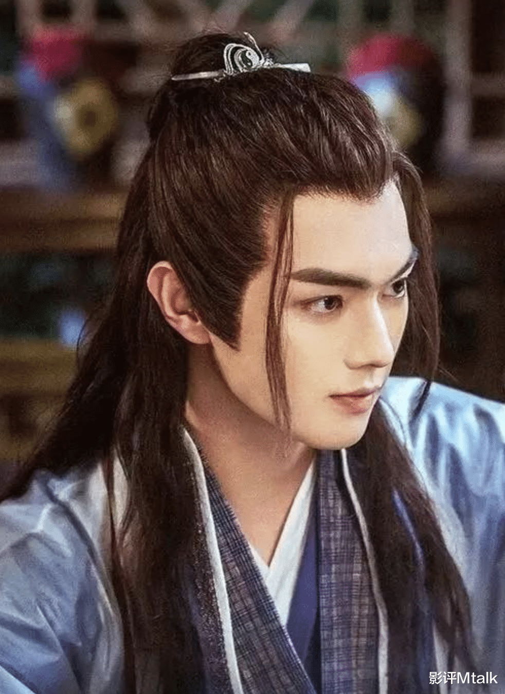 古装剧中这种鬓角,到底是哪个老6发明的?谁的鬓角能扎到后脑勺