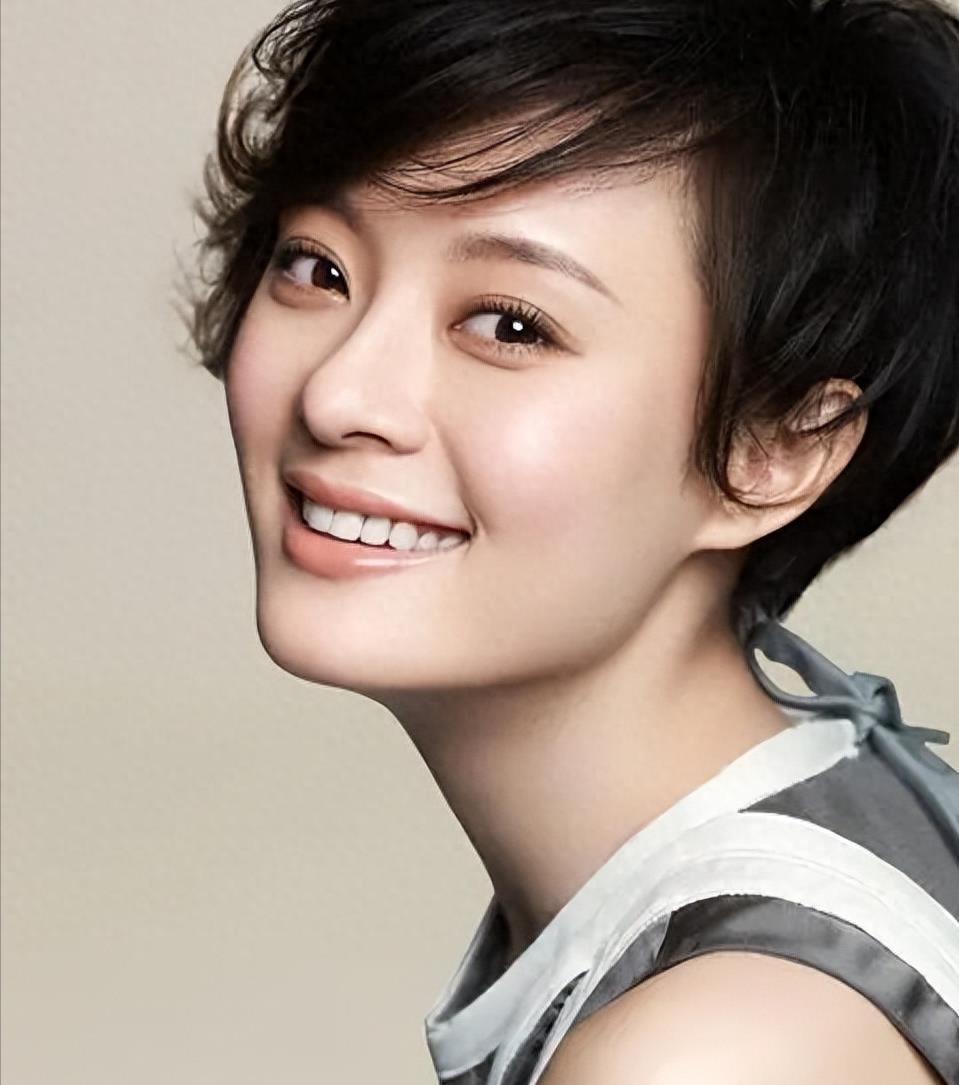 “二手平台”成女明星的照妖镜，谁割韭菜，谁没底线，全照出来了