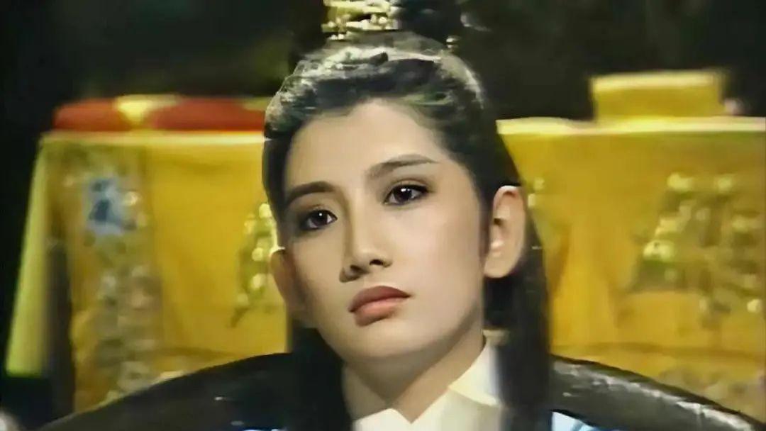 “最美赵敏”死在床上3天才被发现，父亲“兽性”曝光，太惨了