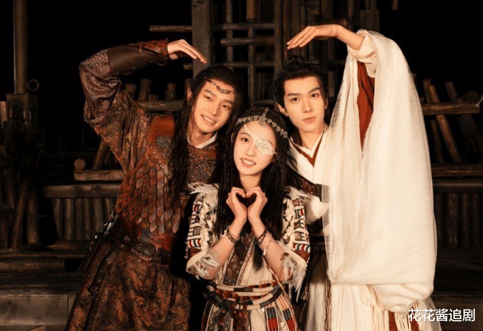 |综艺还得看熟人局！七斋团综你看了吗？