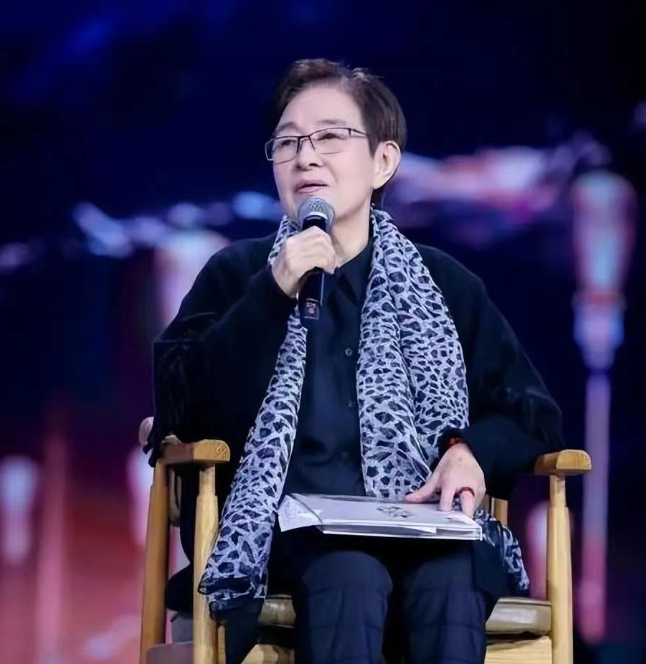 那英导师谷建芬发声：整顿音乐界，剑指刀郎《罗刹海市》