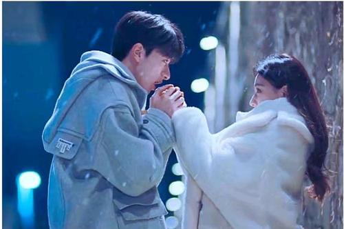 河海大学|《良辰美景好时光》用真实细腻的描写勾勒出90后成长记忆