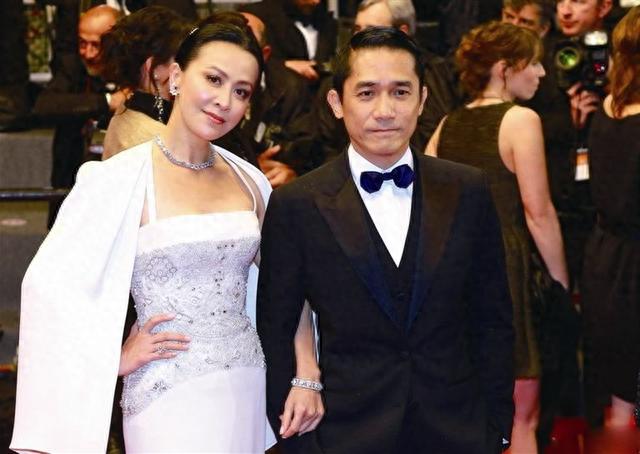 57岁曾华倩上传和梁朝伟亲密合照，儿子生父身份破晓！