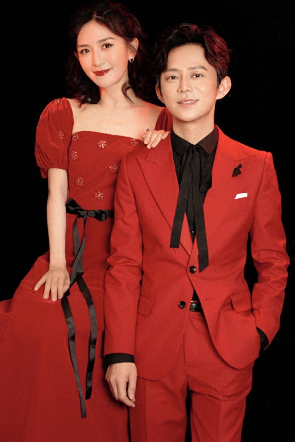 到底是谁在喜欢她?多次被抵制又复出,背后靠山浮出水面