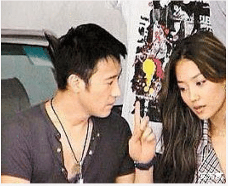 黎明|黎明：与舒淇同居7年，和乐基儿同居8年后离婚，最后娶了女助理