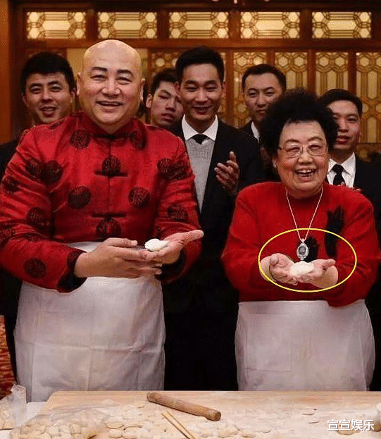 迟重瑞|“太卑微、断子绝孙”,唐僧迟重瑞终究为“傍富婆”付出了代价