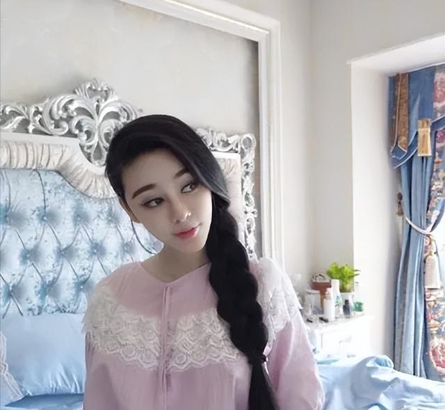 花800万整容成范冰冰，嫁给了主刀医生，何承熹后来怎么样了？