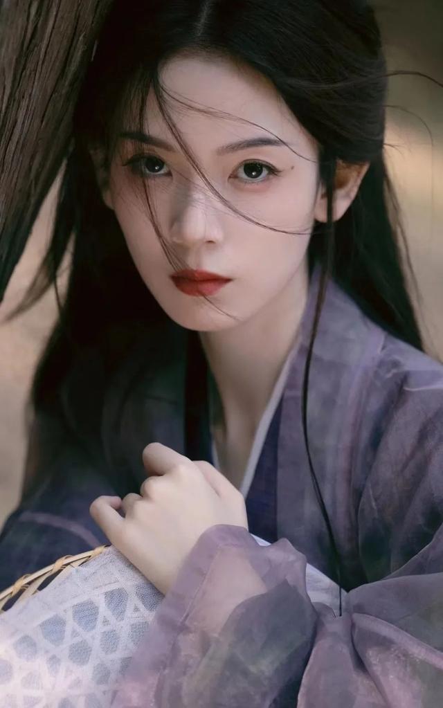 未播先火,她又杀回来了?