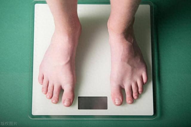 减脂 VS 减重：了解两者的区别，你才能更快瘦下来！