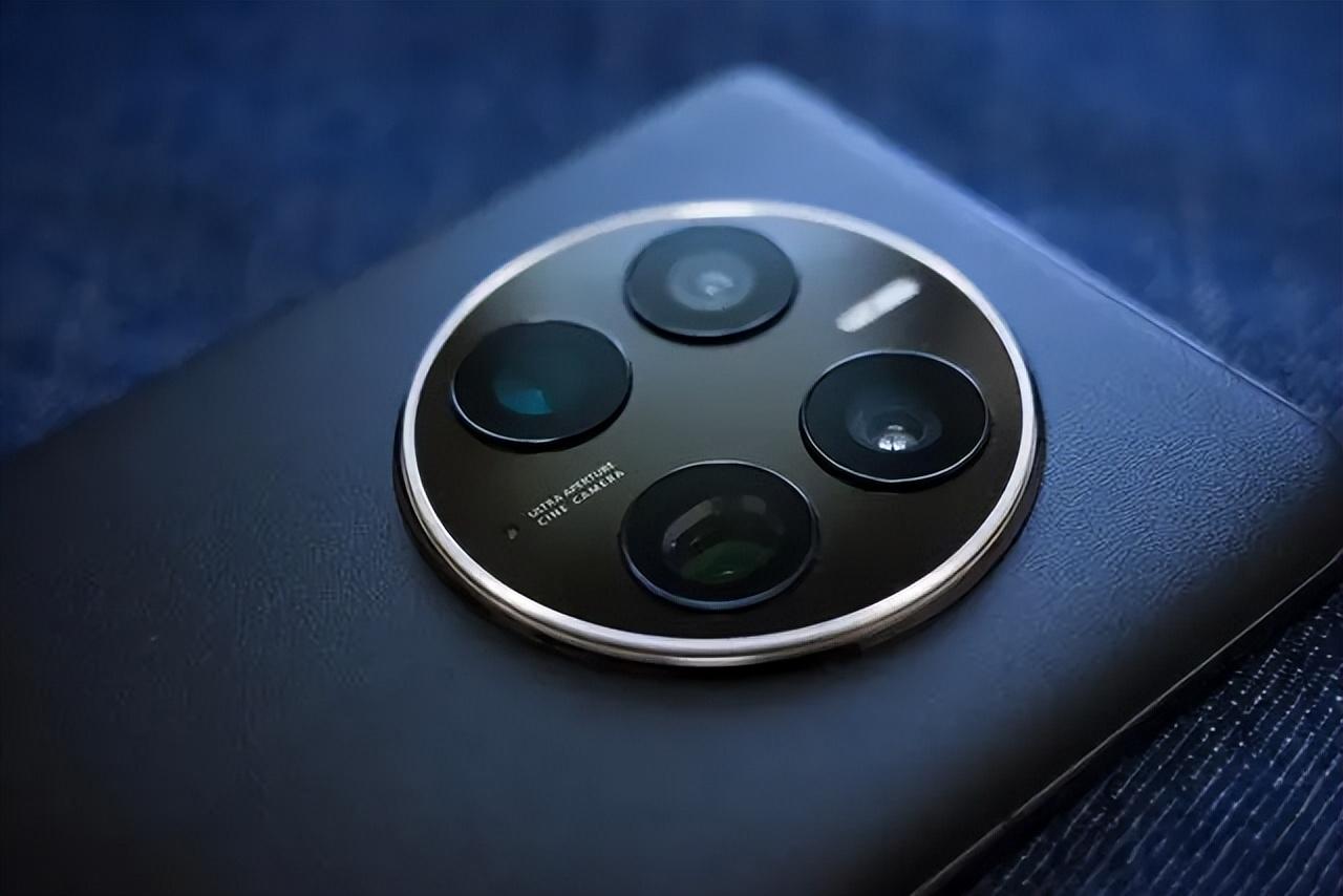 芯片|华为机皇跌价,4nm芯片+256GB突降1250元,卫星通信+可变光圈