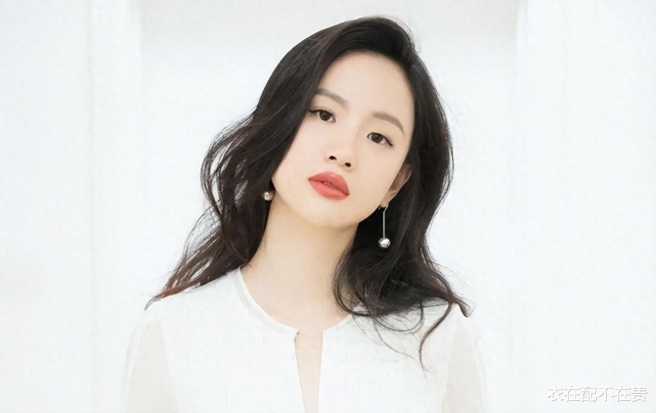 她人不怎么红,脾气比影后还嚣张,张纪中直言:演技再好也不合作
