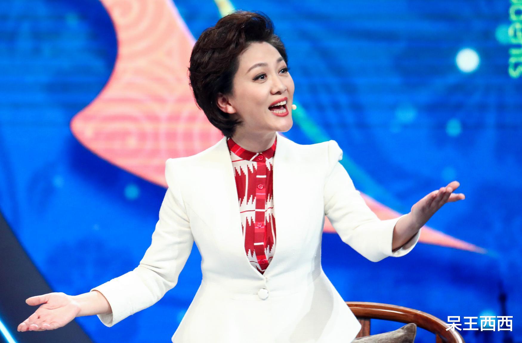 新闻联播|央视《新闻联播》主播出镜率调整,海霞被弃用,刚强下放其他节目