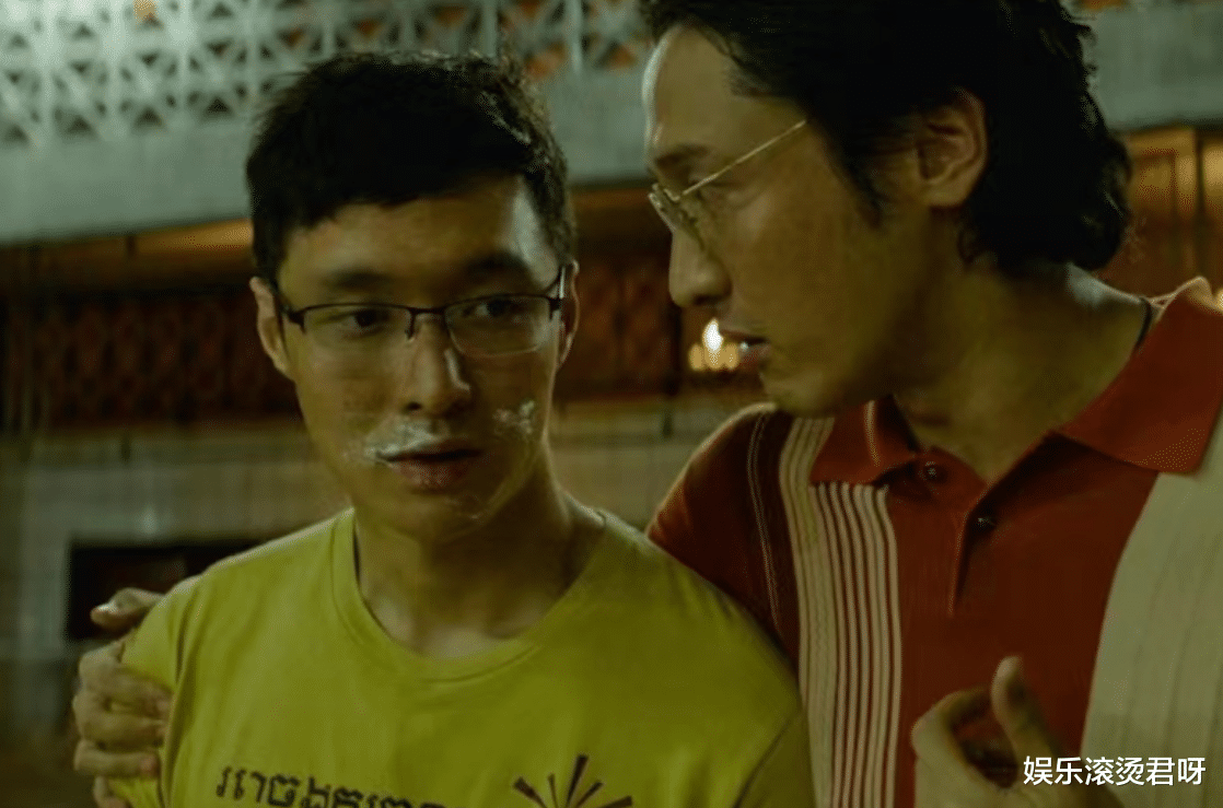 《孤注一掷》告诉我们:只要配角足够稳,主角都有可能沦为背景板