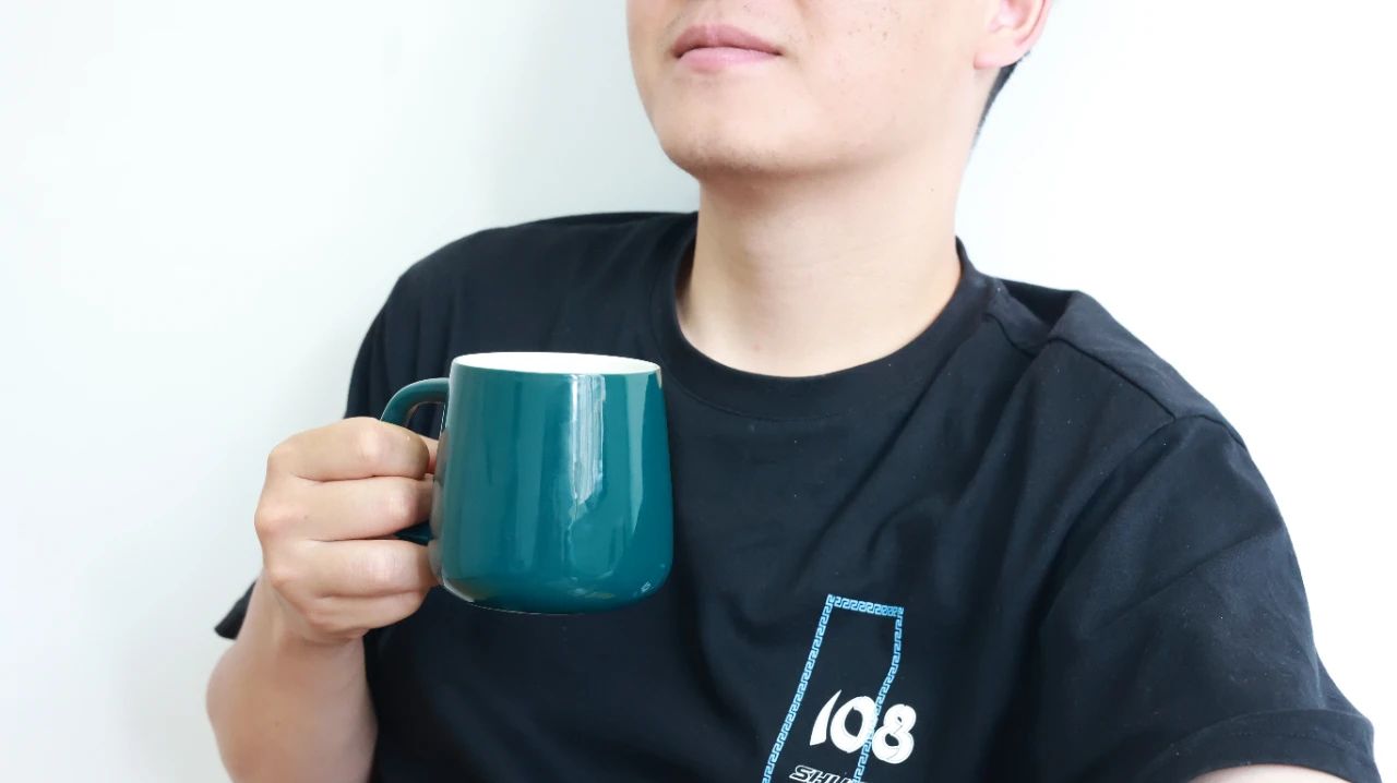 起床后的第一杯水应该怎么喝？提示：牢记这3个字即可