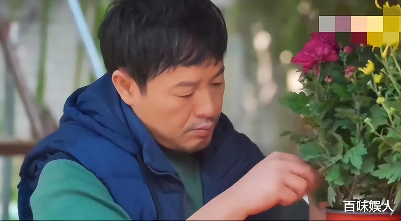 张颂文|张颂文家庭生活被曝光,评论区一片谩骂,网友:偷拍隐私毫无底线