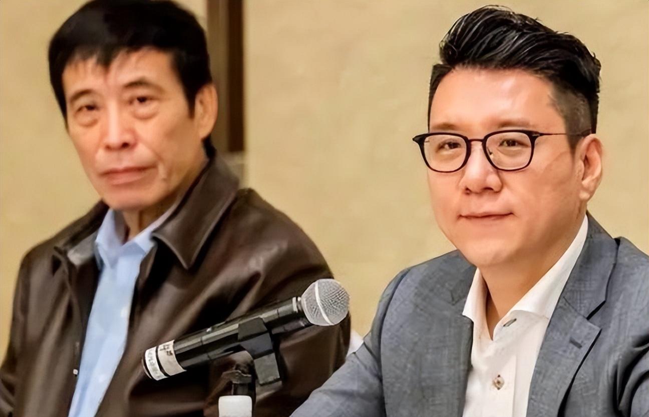 陈戌源|陈戌源松口了？网友爆料其顶头上司机场逃亡被抓