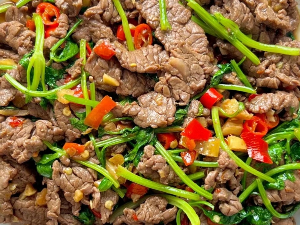 美食教程|上了年纪要养骨,建议别只喝牛奶多吃八菜,养骨强身,腿脚倍有劲