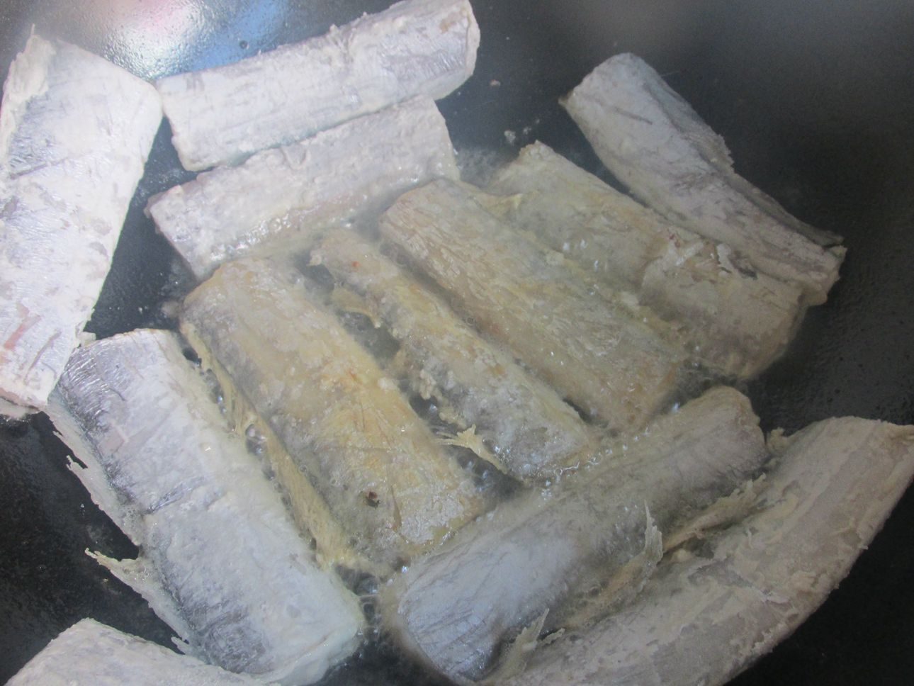 美食教程|立秋后，吃牛肉羊肉不如吃它，简单一炖鲜香味美，解馋又下饭！
