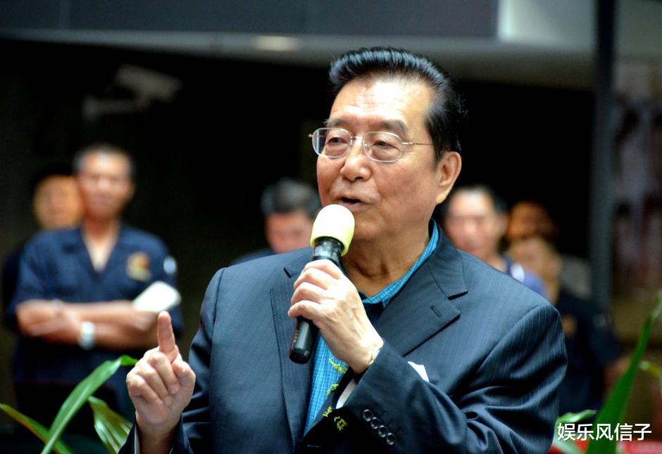 曝李双江升级当爷爷! 李天一晒照破移民传闻,家中婴儿用品很显眼