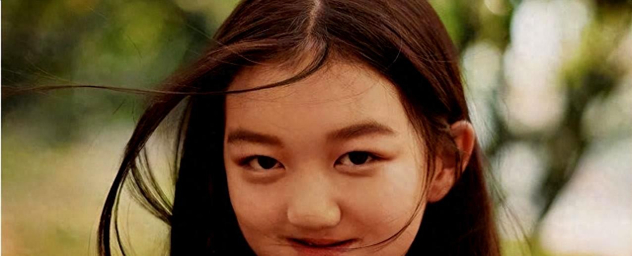 王菲女儿花费数百万治疗兔唇,嘴是治好了,却看起来怪怪的!