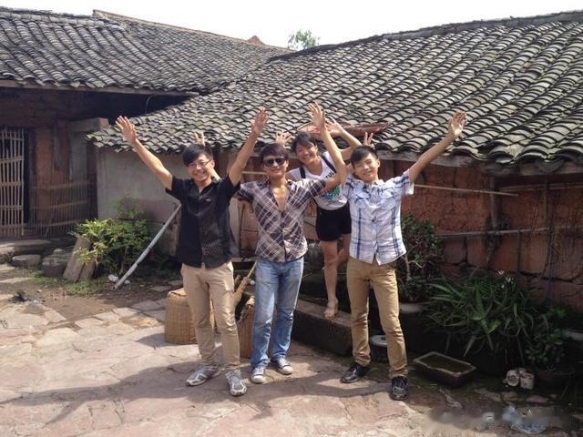 旅行|我川妹子,32岁不结婚不生孩,骑摩托环游全国,一年行36000公里