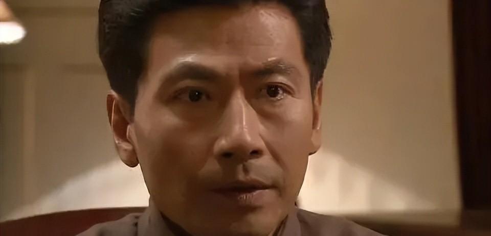 陆剑民|出道31年不温不火，老婆却靠一首歌吃了30年，如今成春晚常客