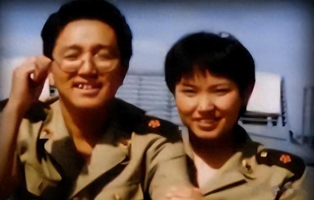 演员句号:二婚娶小11岁丫蛋,47岁得女,让丧子的岳父母晚年幸福