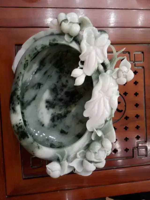 雕刻|荷杆上刺怎么雕刻