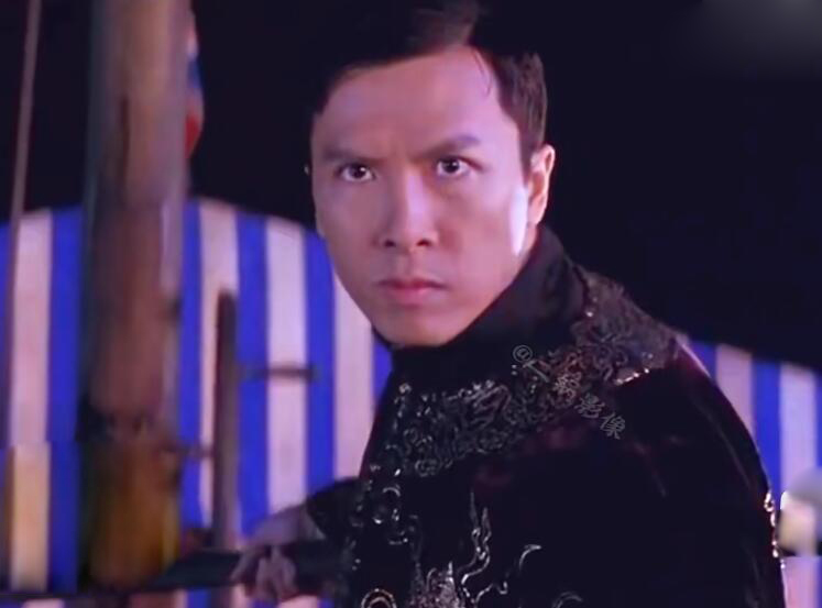 割了双眼皮后判若两人,这5位男星一刀划得太惊艳,前后颜值大变