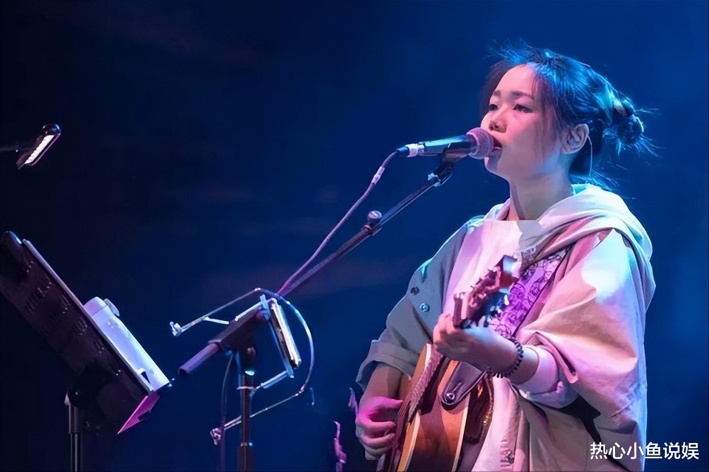 民谣界“女流氓”,歌词粗俗多次抄袭,如今这般下场也活该!