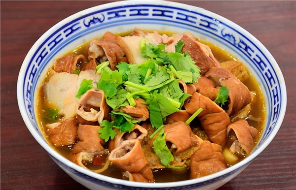 |老北京人爱吃的下酒菜,外地食客不敢恭维,直言:一点也不地道