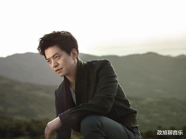 李健|李健突然登上热搜,心里咯噔一下,原来我们都被他的温文尔雅骗了