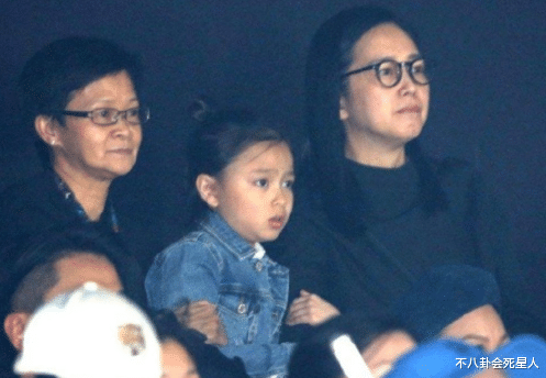 刘德华62岁生日宴排场大,细看天王资产,谦卑是他最大的保护色