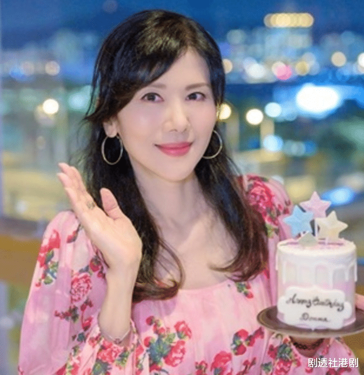 宁缺毋滥！前港姐年近60仍不婚，近况曝光越活越年轻享受单身生活