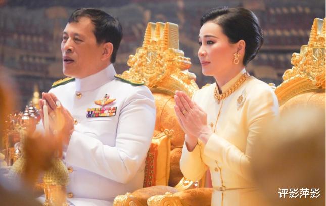 诗妮娜|诗妮娜贵妃并非弃子，王室海报彰显重要使命，跟提帮功王子有关