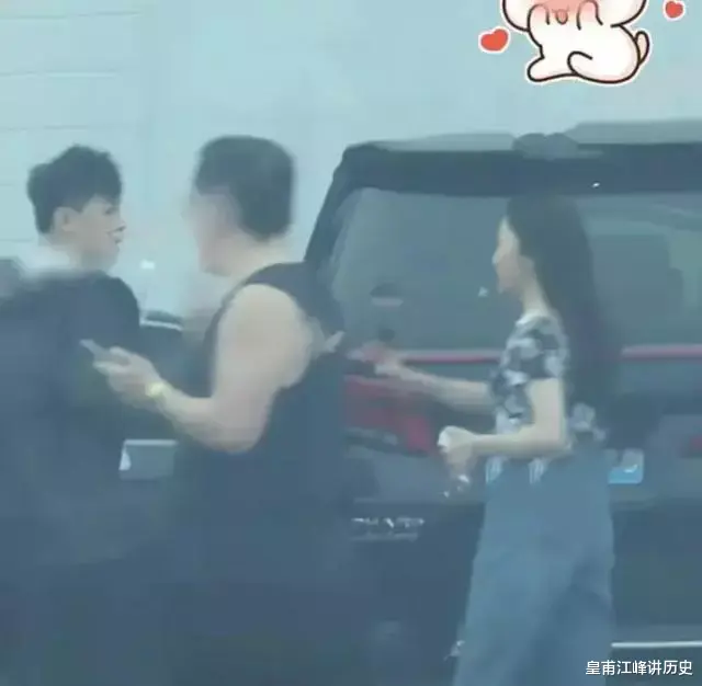 胡彦斌|胡彦斌新女友亲密画面曝光,粉丝尖叫心碎