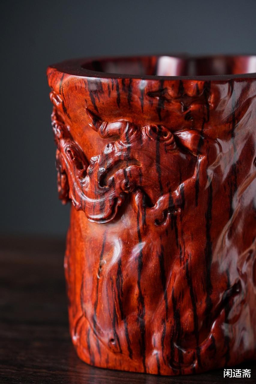 文玩|书斋雅置,小叶紫檀笔筒,松石涧意