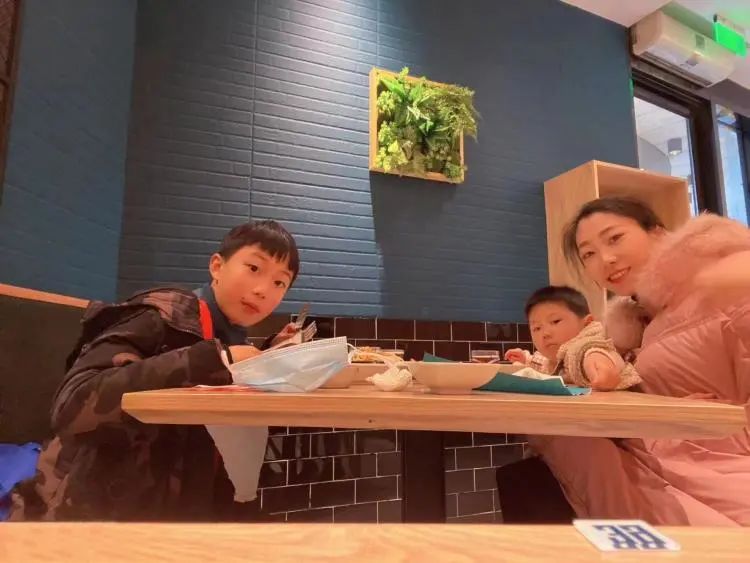 一位月入数万的知识型育婴师蜕变之路