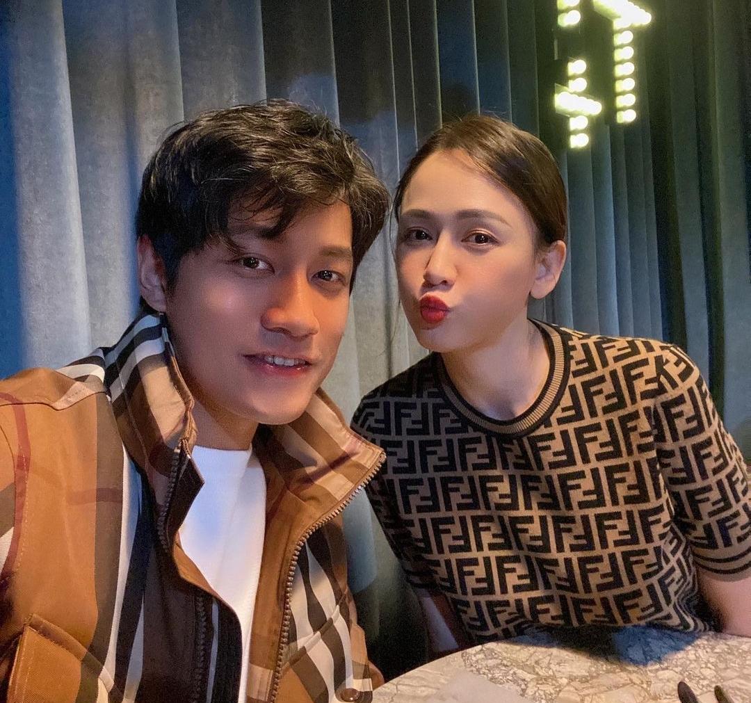 陈乔恩|陈乔恩庆结婚一周年，牵手秀幸福，曾调侃Alan不是她的理想型