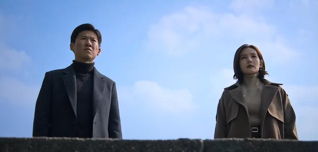 安欣|《狂飙》看到孟钰“闪婚下嫁”，才懂杨健为何要投靠高启强