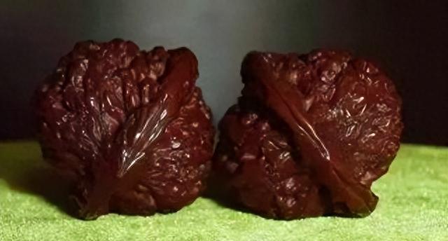 文玩圈牛人就是多!能把核桃编成了歌!