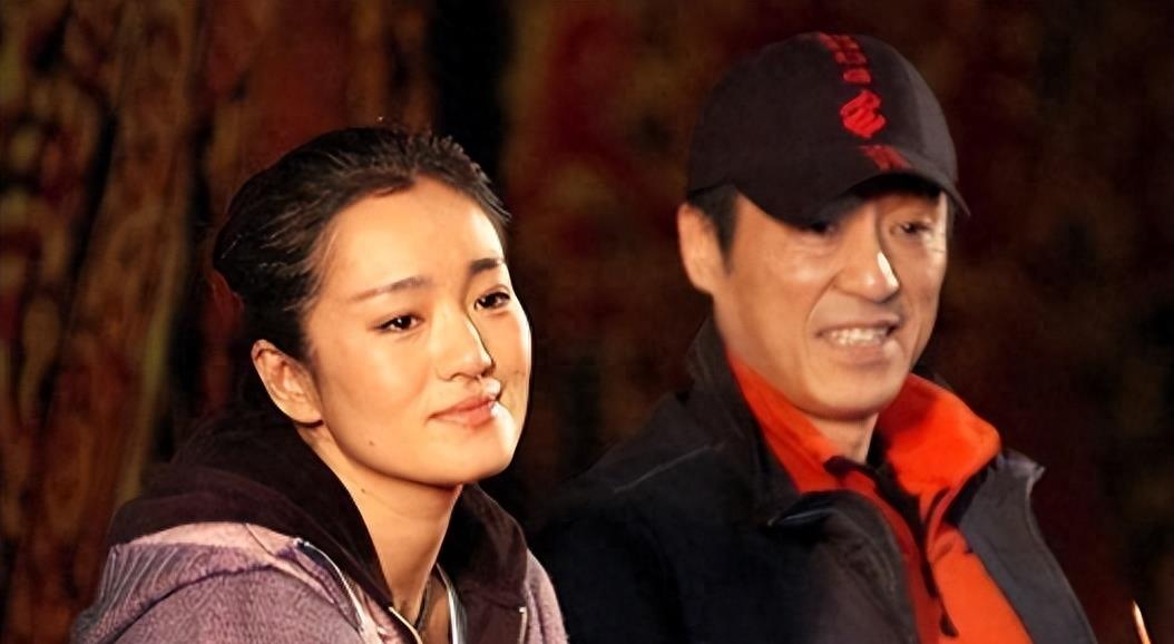 狐狸尾巴终究藏不住, 他妻妾成群, 私生子竟和大腕巩俐越长越像了？