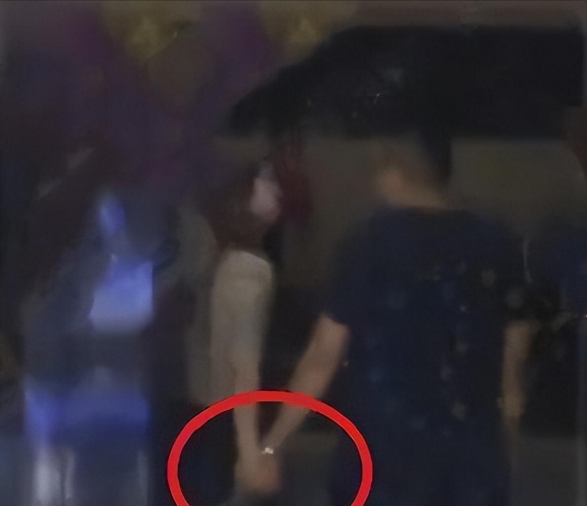 岳云鹏|曝岳云鹏有私生子,连续4年为其庆生,在外包养女大学生