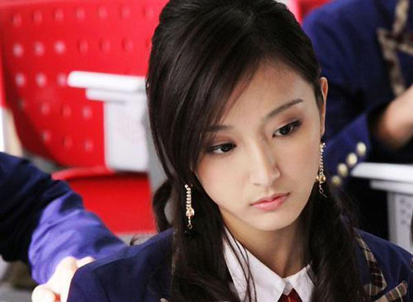 殷叶子|殷叶子，一位本色出演校花的幸运女孩