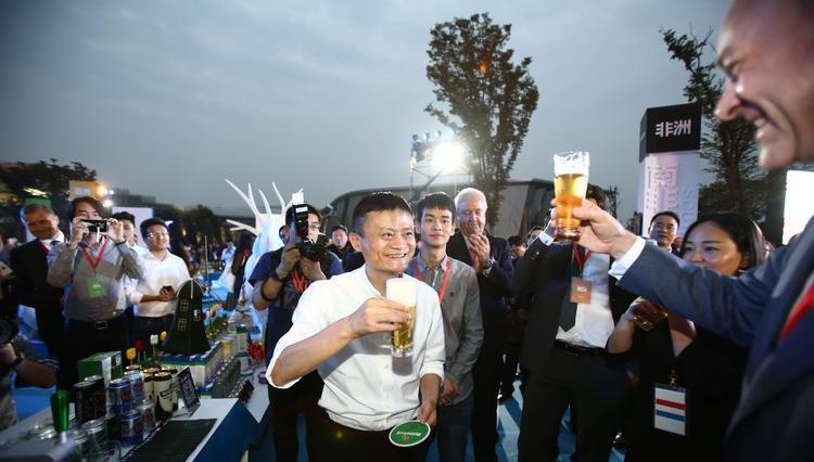 百度|刘强东已经从美国归来，但是马云还会回来吗？三个方面进行分析